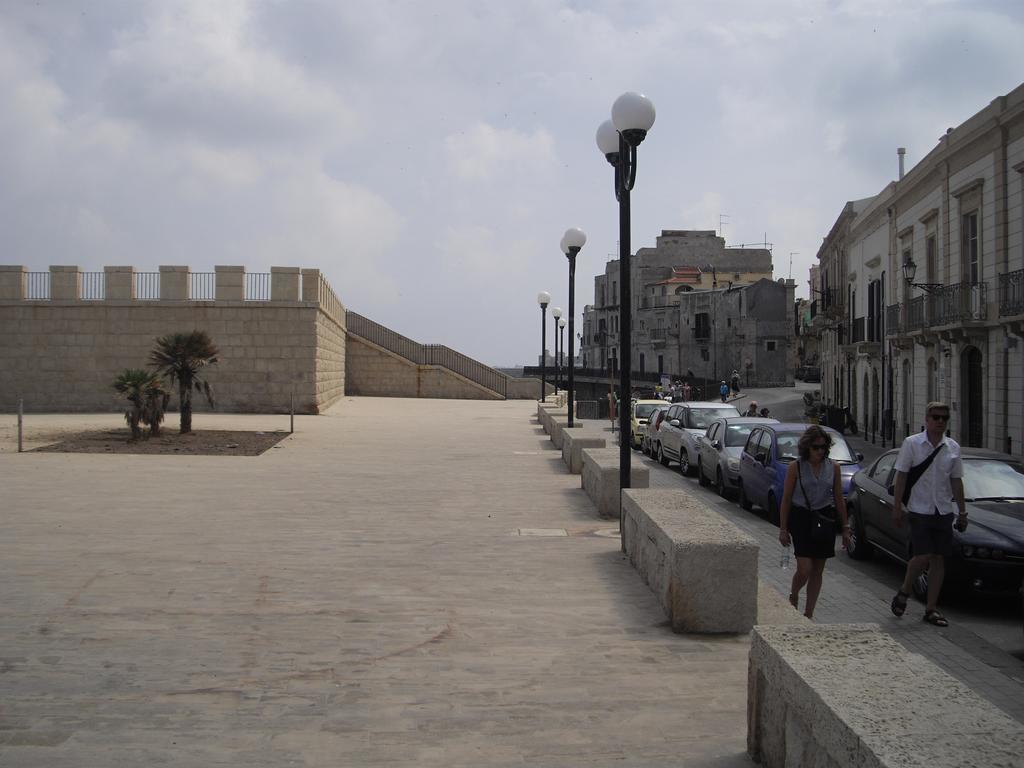 הוילה סירקוזה Casa Rachele חדר תמונה