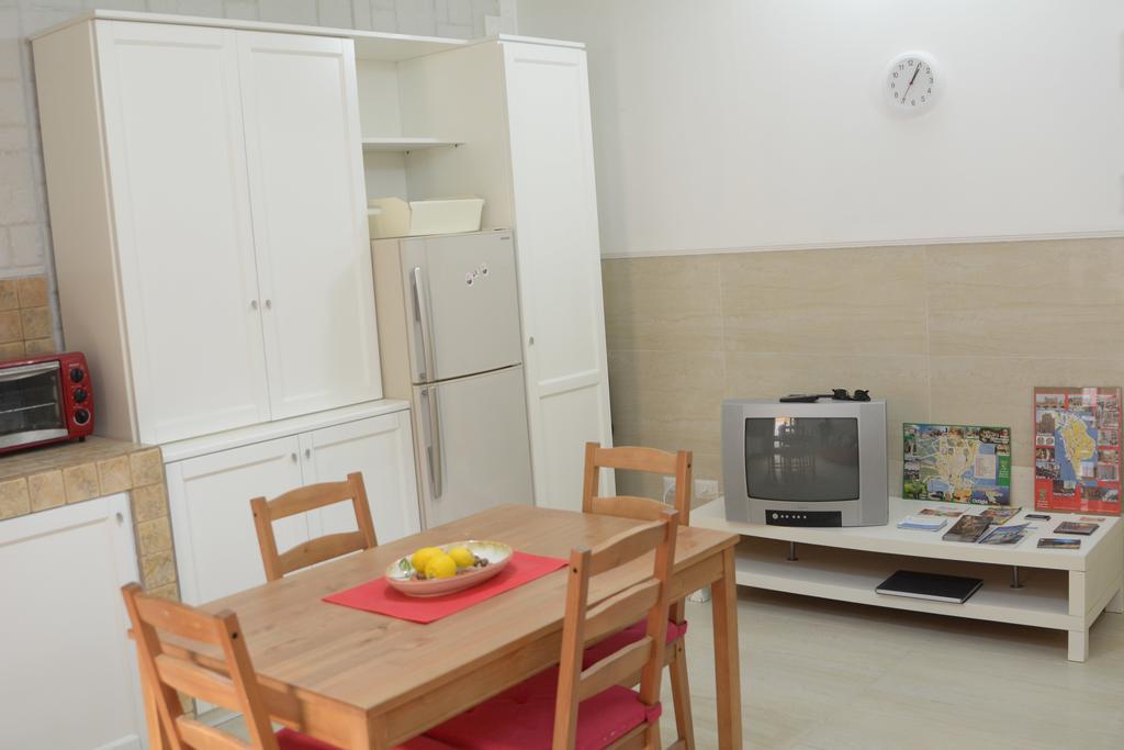 הוילה סירקוזה Casa Rachele מראה חיצוני תמונה