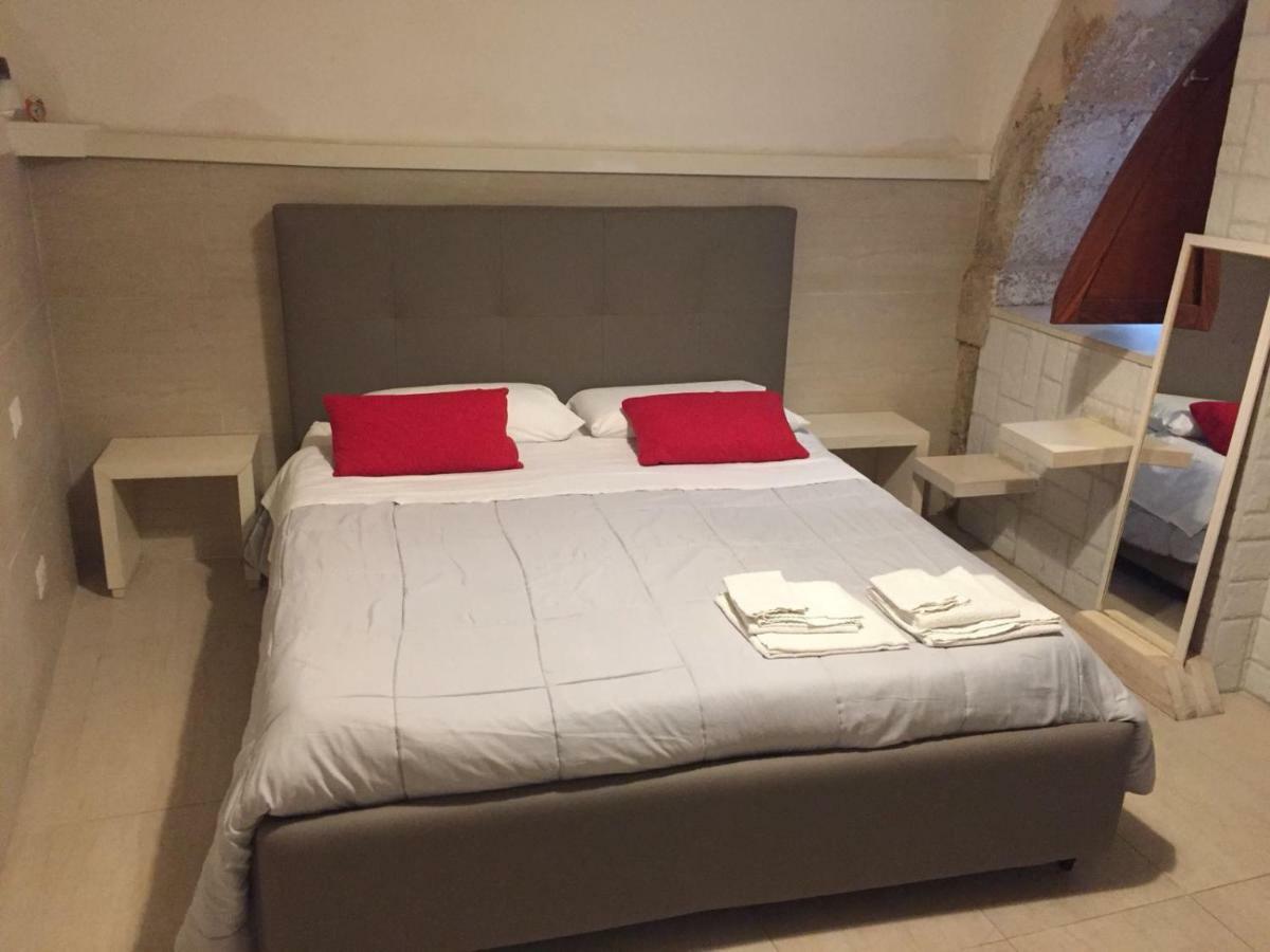 הוילה סירקוזה Casa Rachele מראה חיצוני תמונה
