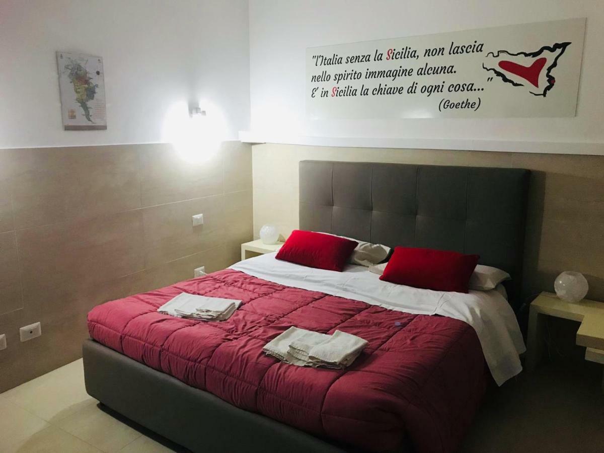 הוילה סירקוזה Casa Rachele מראה חיצוני תמונה